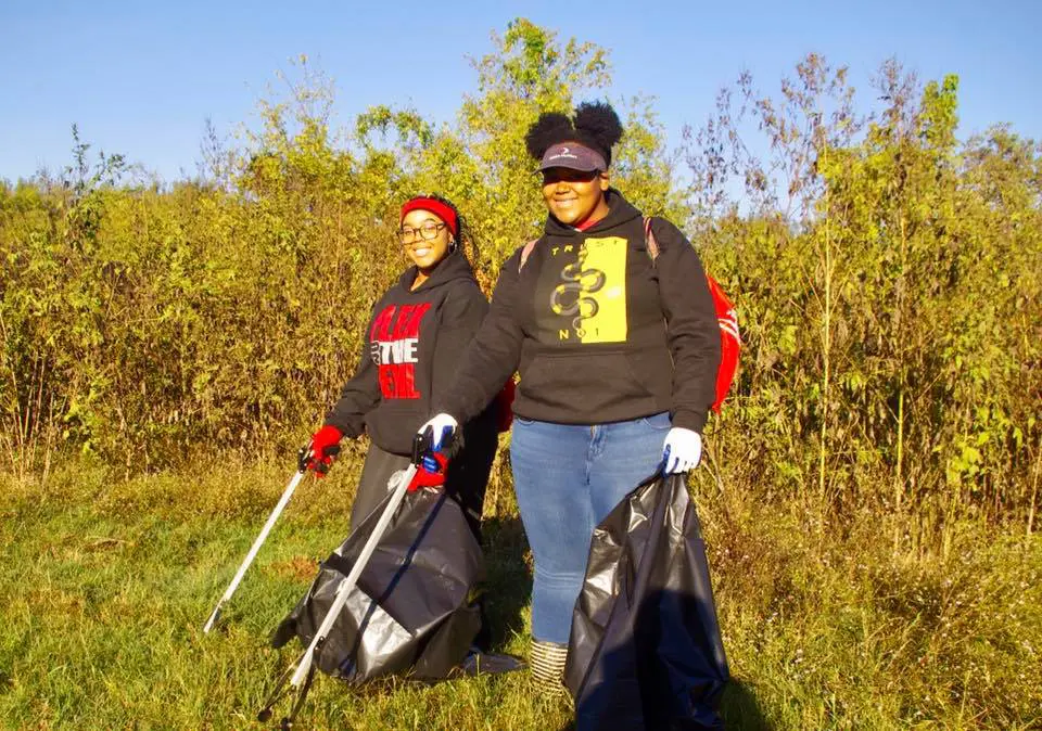 10th Annual Red River Cleanup 15