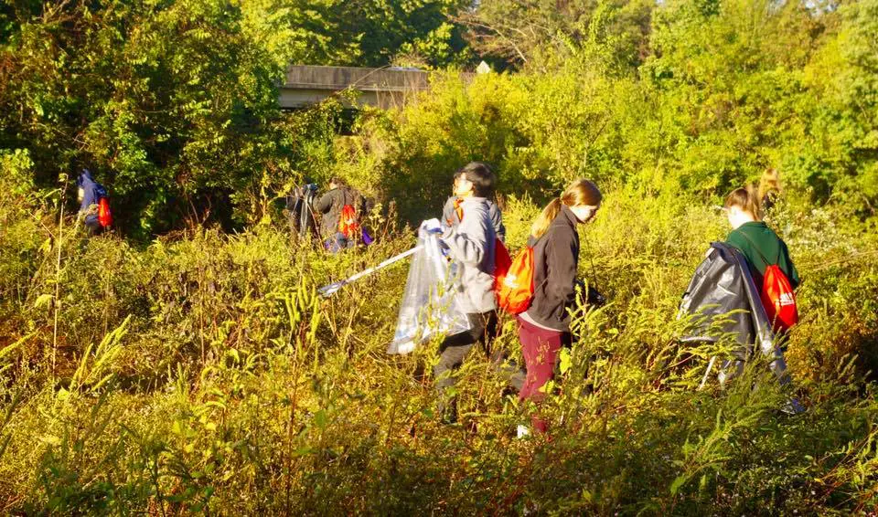 10th Annual Red River Cleanup 5 10th Annual Red River Cleanup