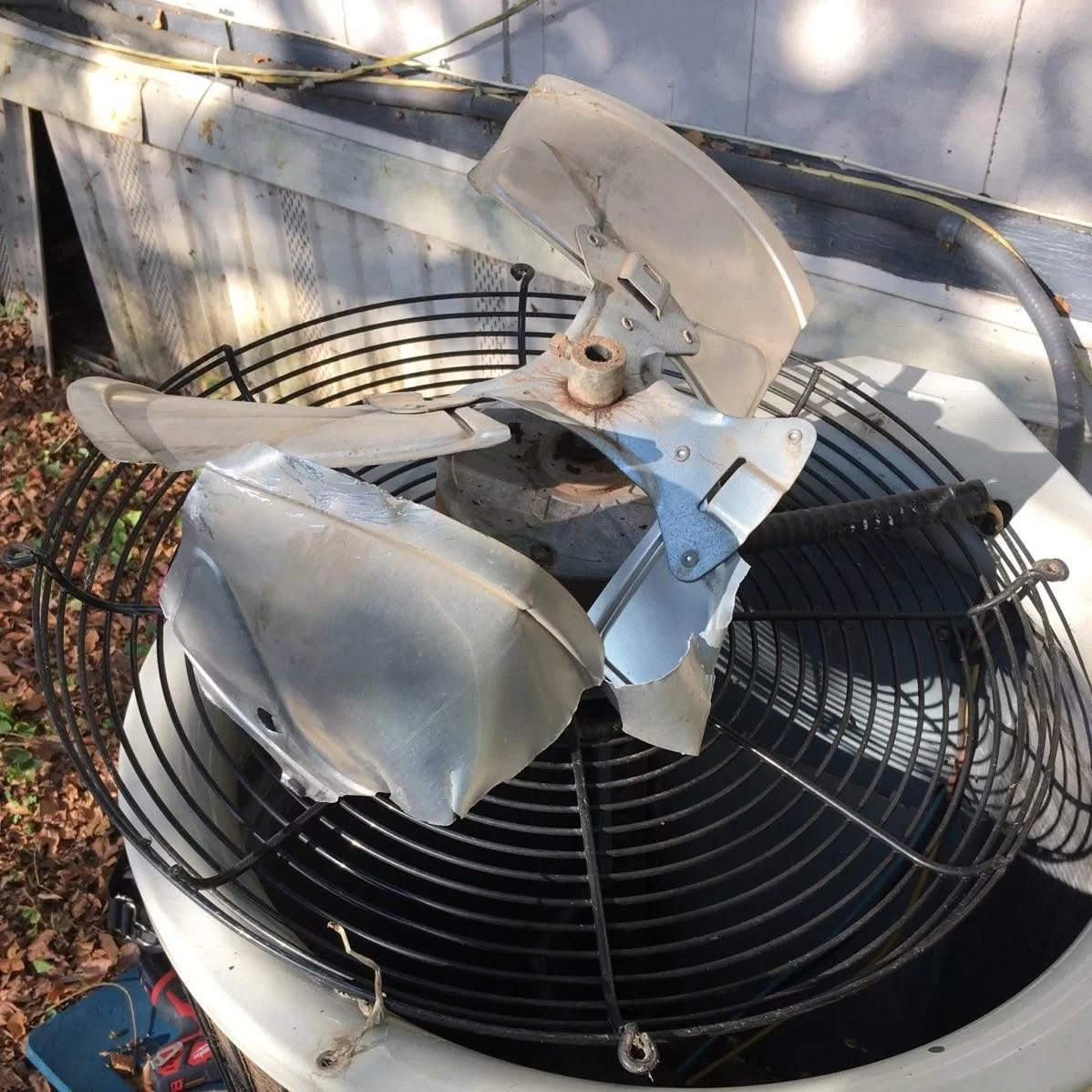 Bossier Air Conditioner Maintenance: Fan for Fan Motor Bent