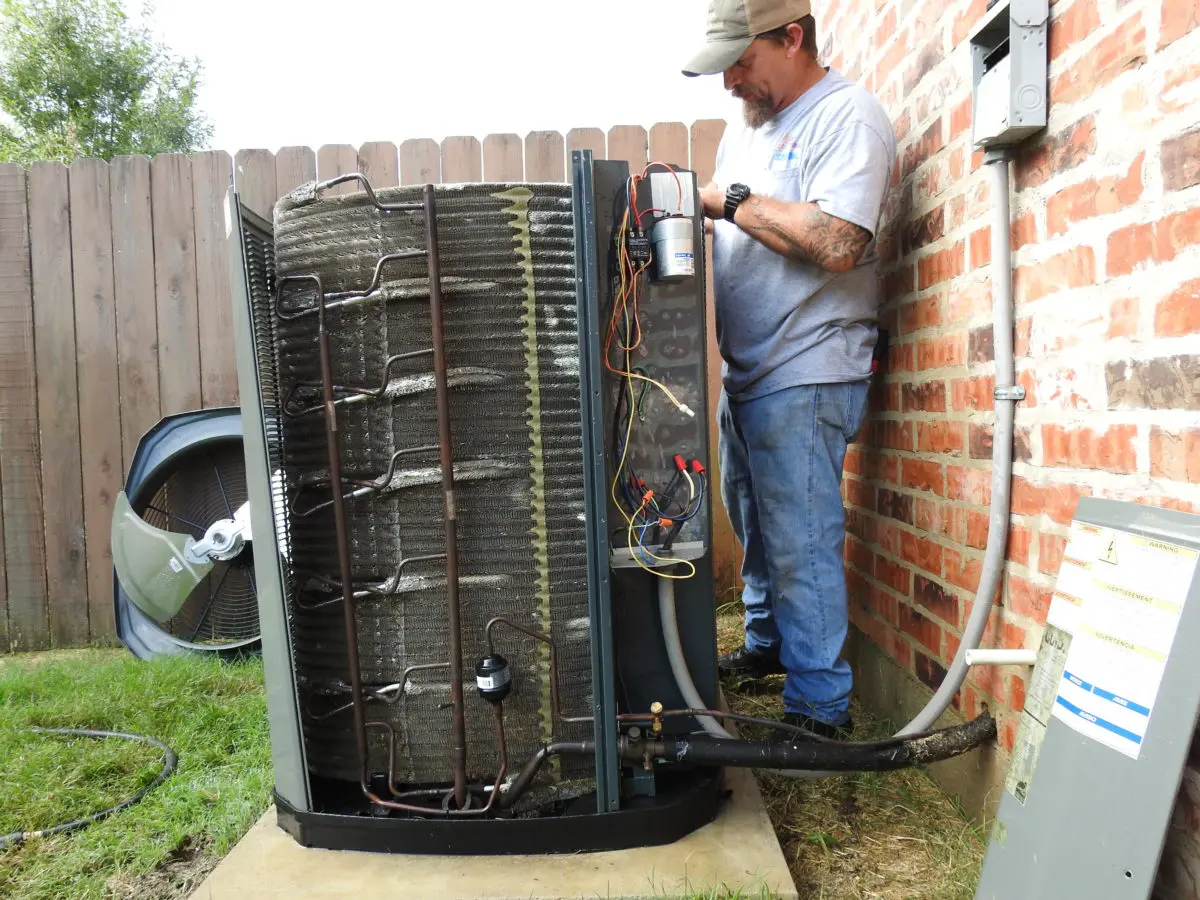 Can Leaves And Debris Affect My HVAC System1 Can Leaves And Debris Affect My HVAC System?